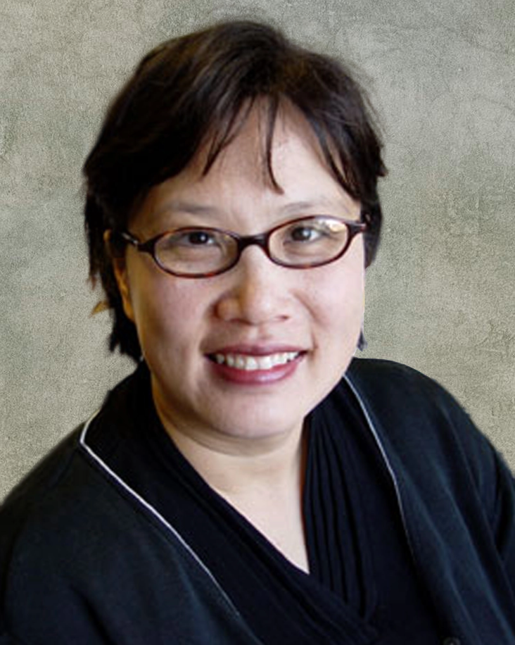 Dr. Lynn Hodge headshot